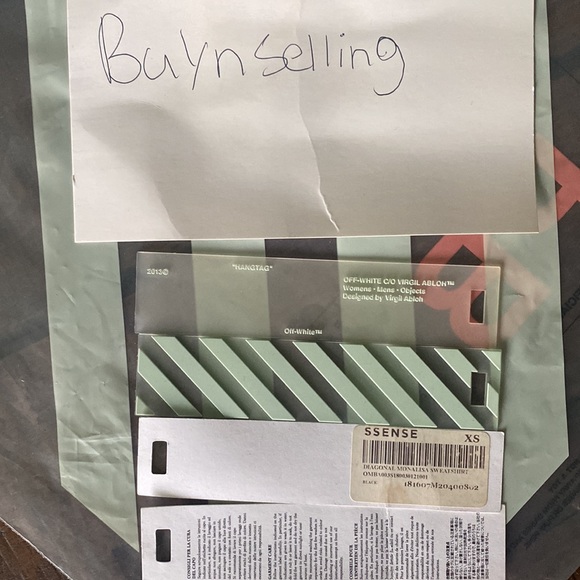 AUTHENTIC OFF-WHITE MONA LISA - Picture 5 of 8